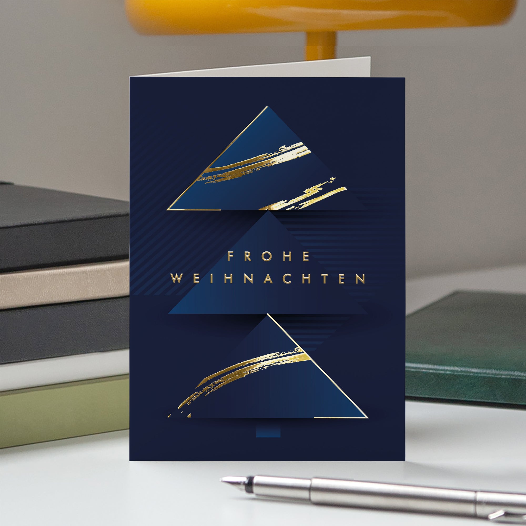 Prestige-Tannenbaum | Weihnachtskarte mit goldener Prägung • Hochformat klappbar photo N° 5