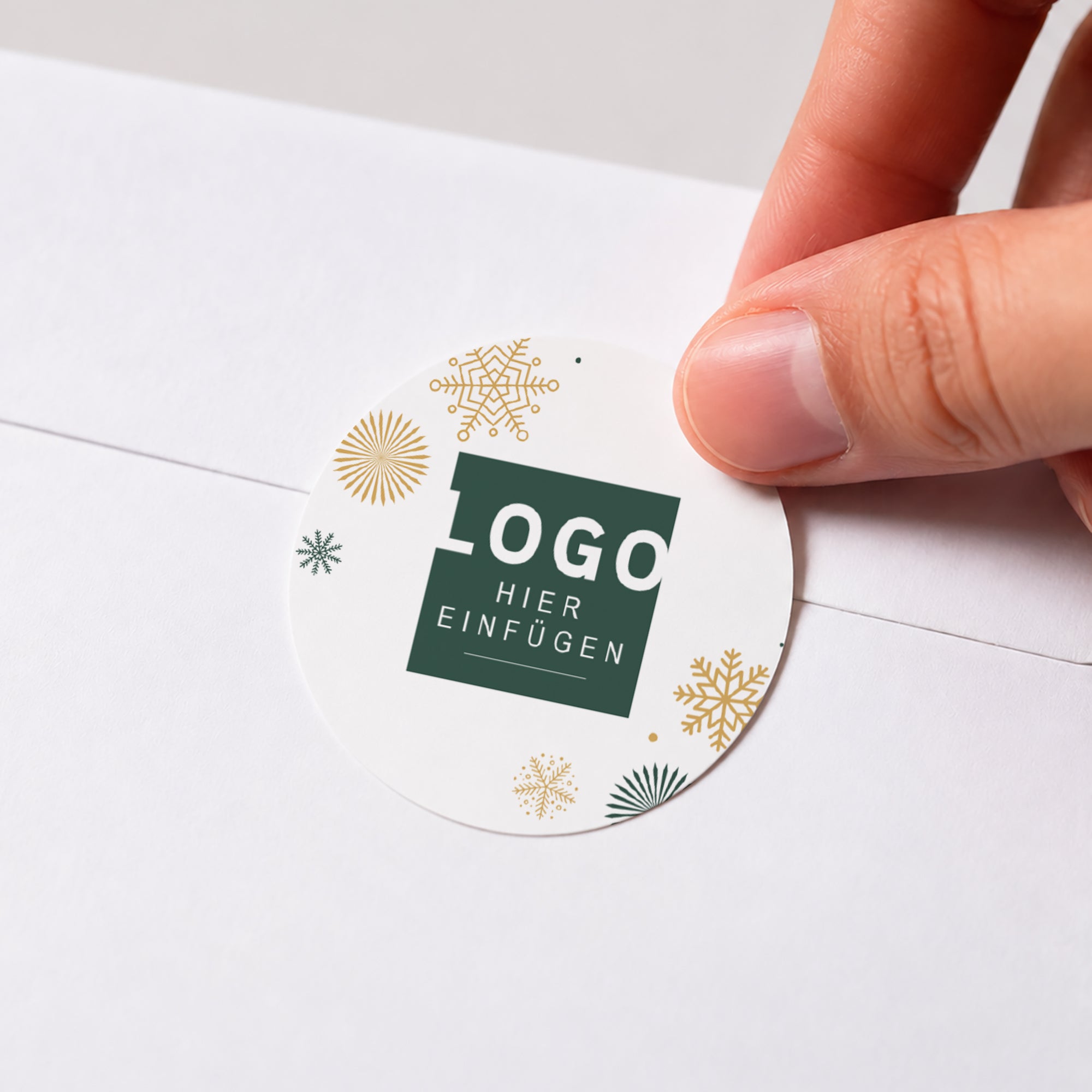 Goldener Tannenzauber | Sticker • Rund photo N° 1